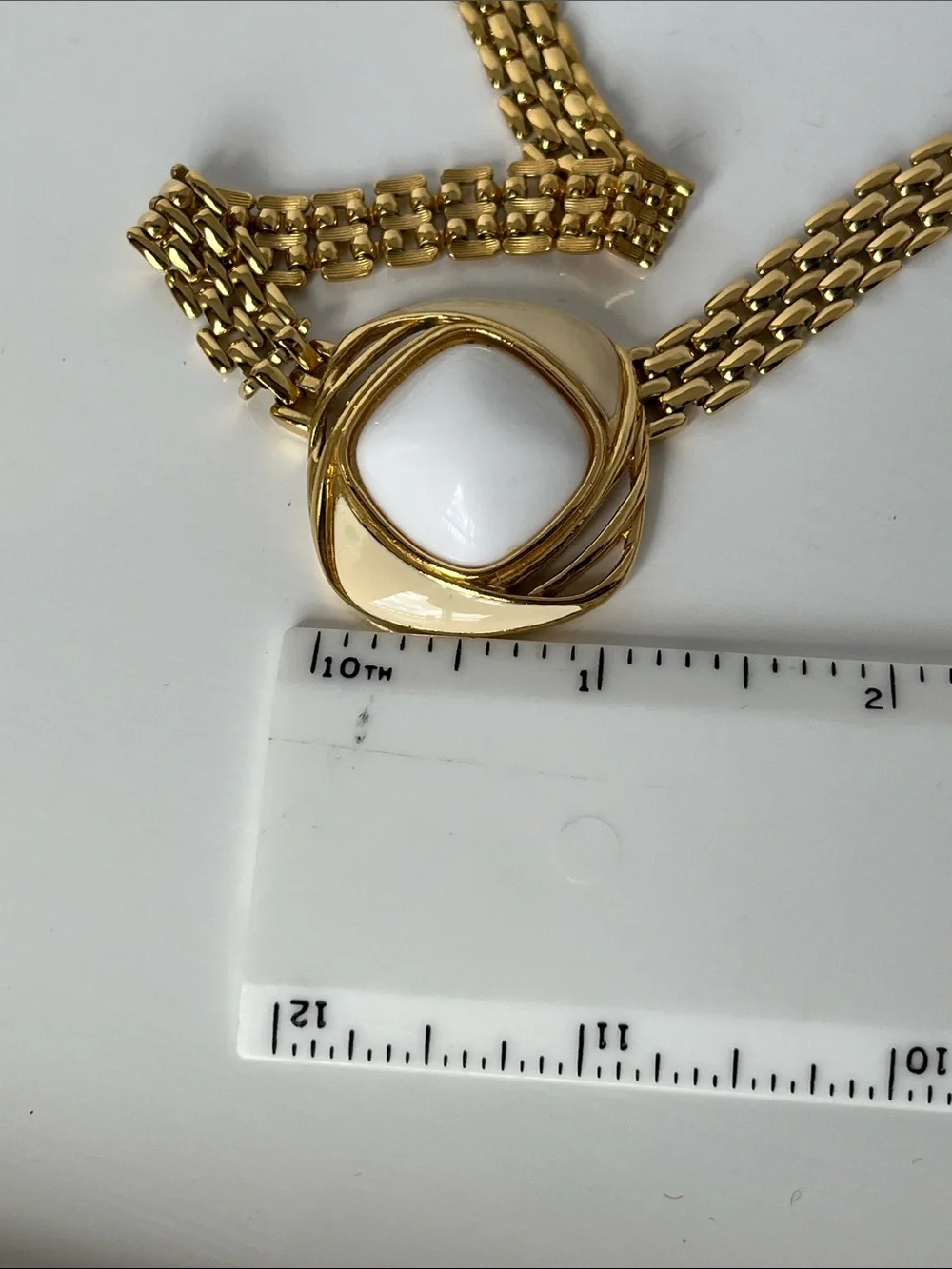 Vintage Trifari Gold Tone White faux Stone Statement Woven Chain Necklace Choker